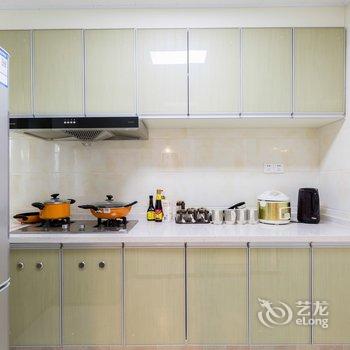 雾都江间居公寓(重庆南滨路景区店)酒店提供图片