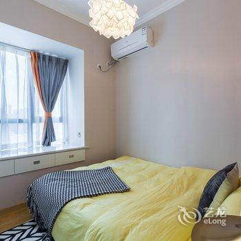 雾都江间居公寓(重庆南滨路景区店)酒店提供图片