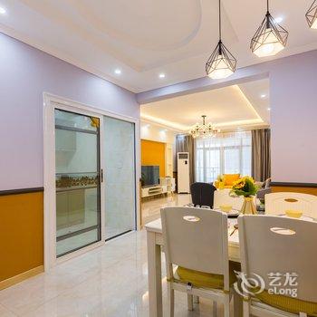 雾都江间居公寓(重庆南滨路景区店)酒店提供图片