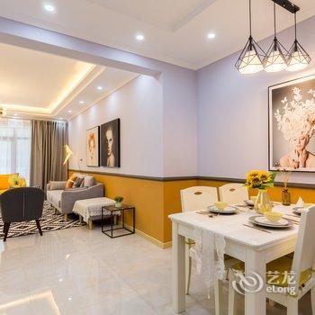 雾都江间居公寓(重庆南滨路景区店)酒店提供图片