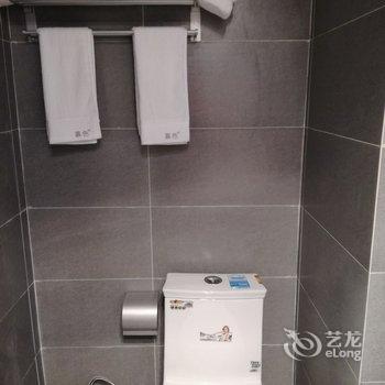 重庆慕色艺术公寓(南滨路景区分店)酒店提供图片