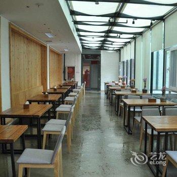 来住地标壹号酒店(重庆解放碑步行街店)酒店提供图片