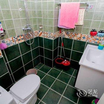 青岛路在脚下公寓酒店提供图片