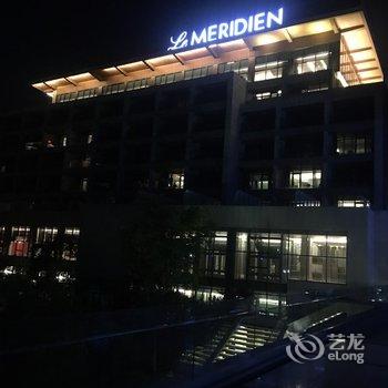 青岛香槟海岸高层海景公寓(3号店)酒店提供图片