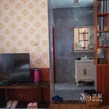 普者黑叁涧庭院民宿酒店提供图片