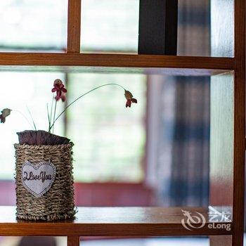 普者黑叁涧庭院民宿酒店提供图片