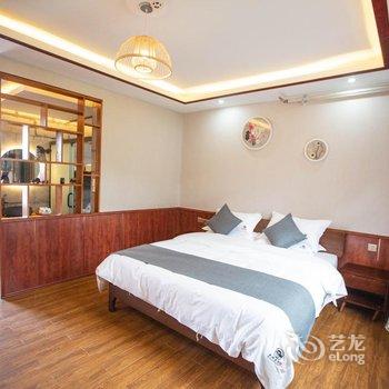 普者黑叁涧庭院民宿酒店提供图片
