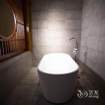 普者黑叁涧庭院民宿酒店提供图片