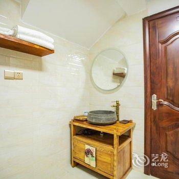 普者黑叁涧庭院民宿酒店提供图片