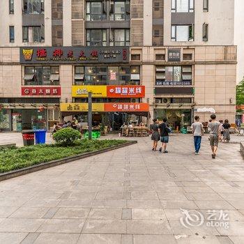 重庆小小龙之家公寓(重庆游乐园分店)酒店提供图片