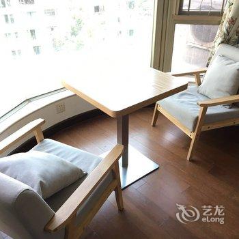 广州珠江帝景灏景民宿(马鞍山路分店)酒店提供图片