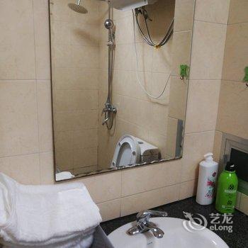 衢州月下抚琴公寓酒店提供图片