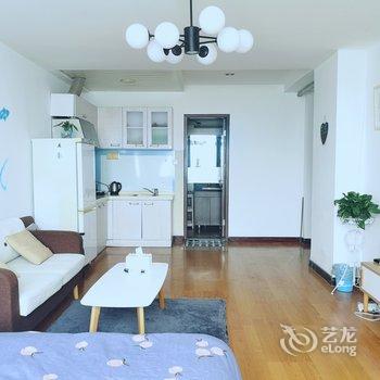 青岛摄影师民宿(2号店)酒店提供图片