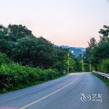 北京清舍民宿(雁栖湖慕田峪长城风景区店)酒店提供图片