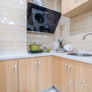 青岛W先生与F小姐公寓酒店提供图片