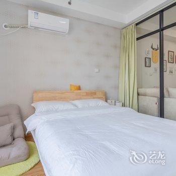 青岛W先生与F小姐公寓酒店提供图片