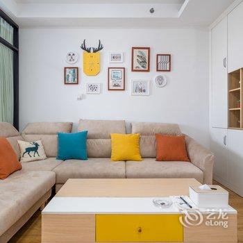 青岛W先生与F小姐公寓酒店提供图片