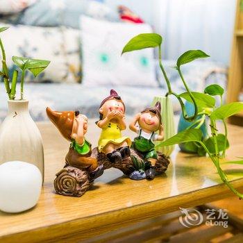 青岛北欧蓝小窝公寓酒店提供图片