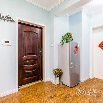 青岛北欧蓝小窝公寓酒店提供图片