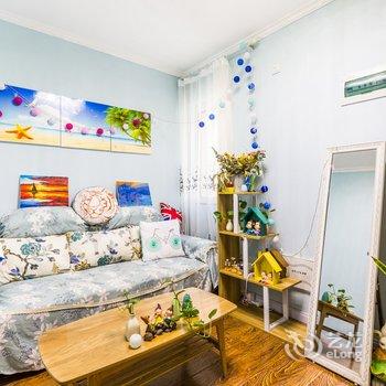 青岛北欧蓝小窝公寓酒店提供图片