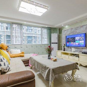 成都成都爱上熊猫民宿(黄河中路二段分店)酒店提供图片
