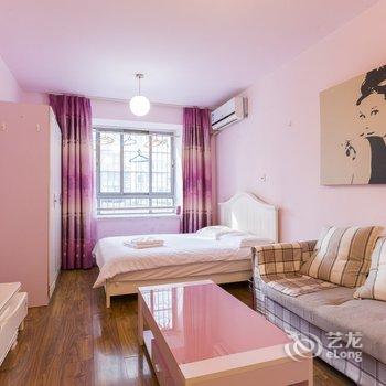 上海运鹏圣天地民宿2号酒店提供图片