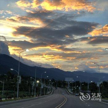 大理市泉邸庭院住宅度假别墅(3号店)酒店提供图片