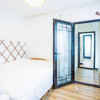 无喧老北京四合院(三座桥胡同店)酒店提供图片