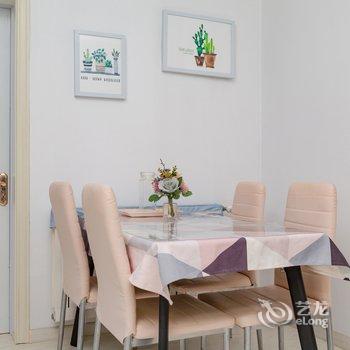 青岛旅行达人的糖果屋公寓酒店提供图片