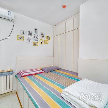 青岛旅行达人的糖果屋公寓酒店提供图片