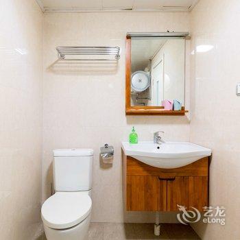 重庆等花开小窝公寓(下纯阳洞街分店)酒店提供图片