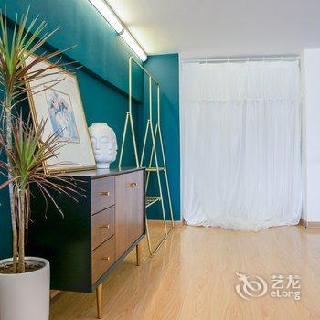 青岛她是个简单的人儿公寓(2号店)酒店提供图片