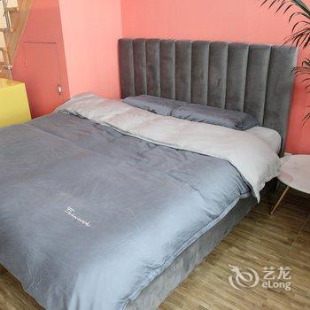 青岛她是个简单的人儿公寓(2号店)酒店提供图片