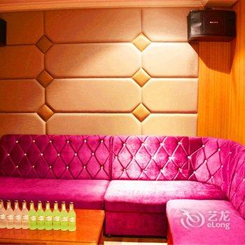 蓝派别墅派对轰趴馆(上海业途路店)酒店提供图片