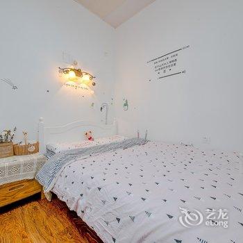 青岛刘拜拜啊公寓酒店提供图片