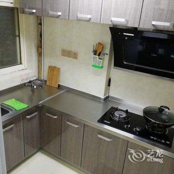 青岛简约卫生市中心方便民宿酒店提供图片