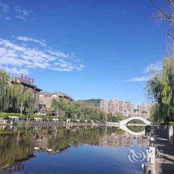 凉山向伯珍公寓酒店提供图片