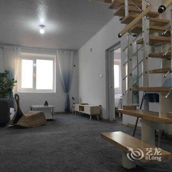 青岛临海听风望海小居公寓酒店提供图片