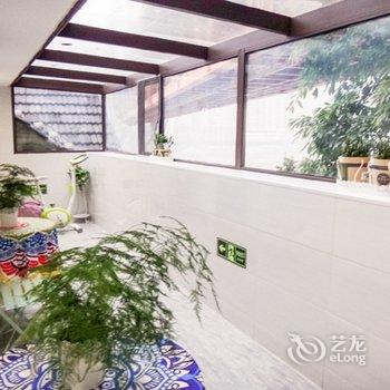 重庆龙门浩渝悦龙门艺术民宿酒店提供图片