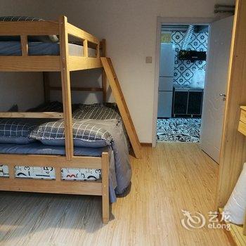 青岛人家--劈柴院公寓酒店提供图片