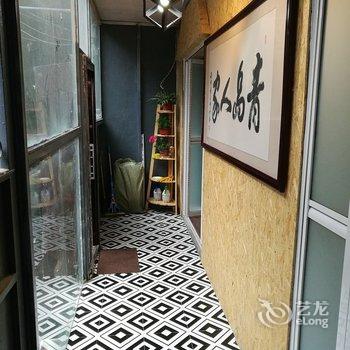 青岛人家--劈柴院公寓酒店提供图片
