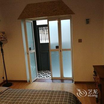 青岛人家--劈柴院公寓酒店提供图片