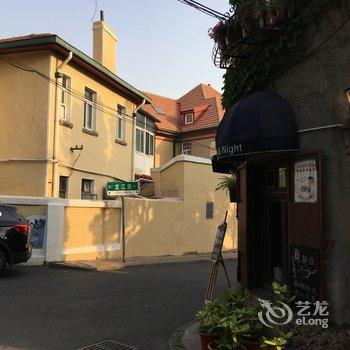 青岛溪边树公寓酒店提供图片