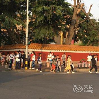 青岛溪边树公寓酒店提供图片