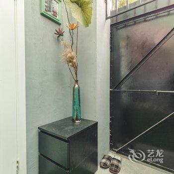 上海温暖团聚民宿(4号店)酒店提供图片