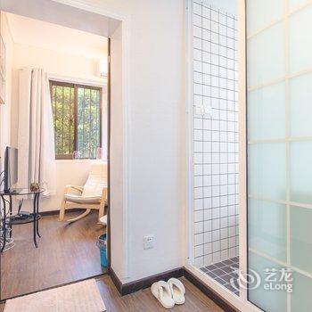 上海温暖团聚民宿(4号店)酒店提供图片