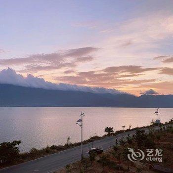 良宿·网红旅拍客栈(大理洱海店)酒店提供图片