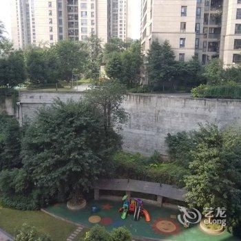 重庆珠江太阳城精装日租公寓酒店提供图片