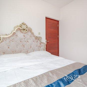 青岛金沙滩2k海景度假公寓(环岛路与金沙滩路交叉口分店)酒店提供图片