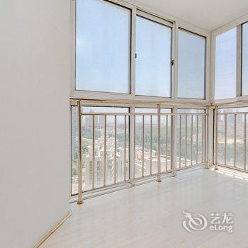 青岛金沙滩2k海景度假公寓(环岛路与金沙滩路交叉口分店)酒店提供图片